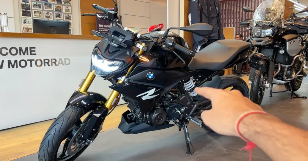 BMW G310R
