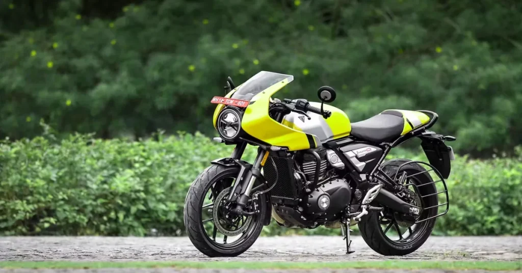 Triumph Thruxton 400