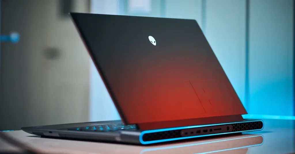 Dell Alienware M18 R2