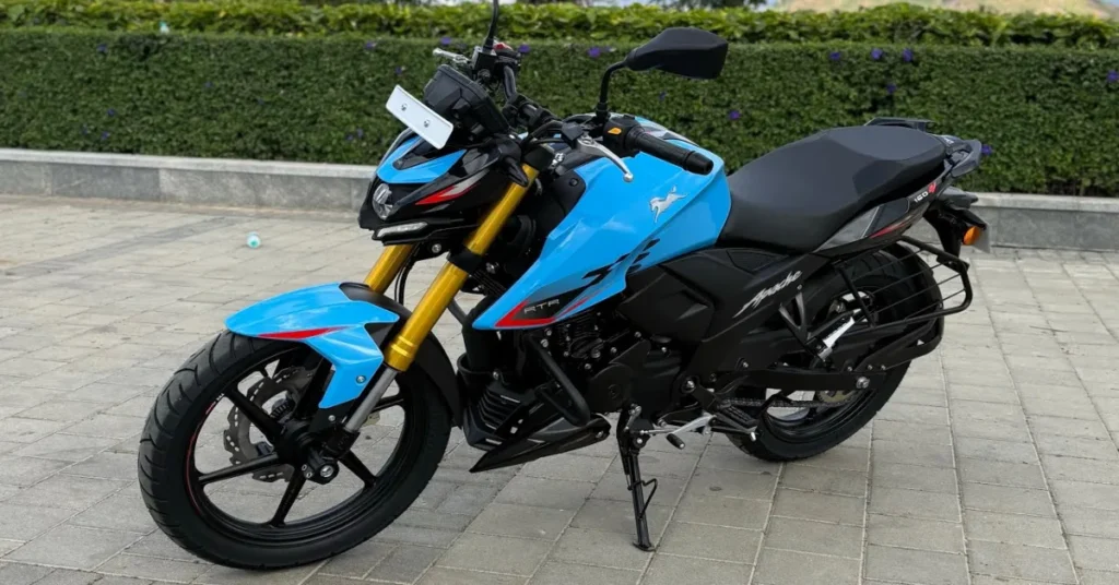 TVS Apache RTR 160 4V